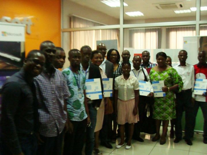 Microsoft offre 189 millions FCFA de dons de logiciels à 8 ONG ivoiriennes